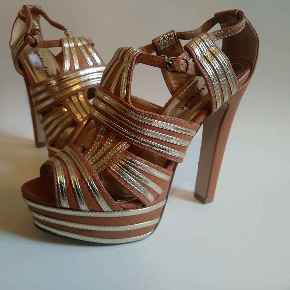 Styluxe Heels Size 8.5 US